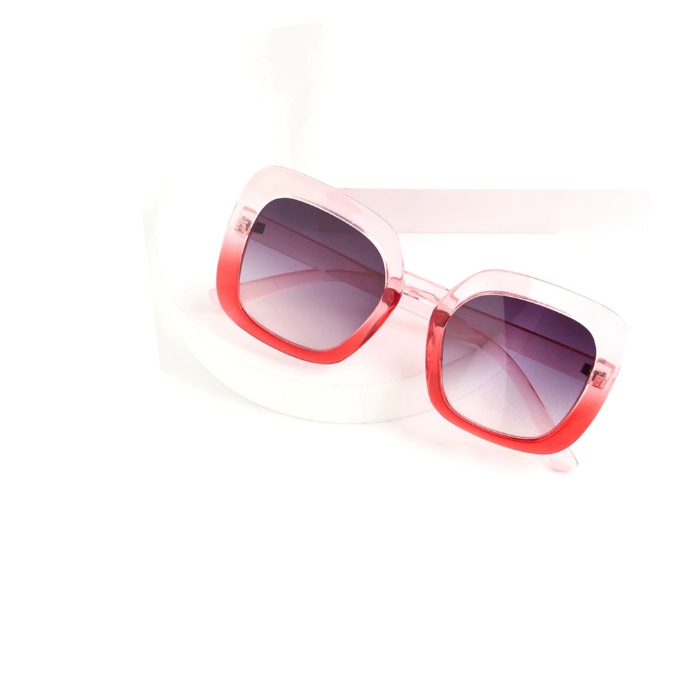 New Ombré Sunglasses Yellow Pink White Semi Round - Picture 1 of 8
